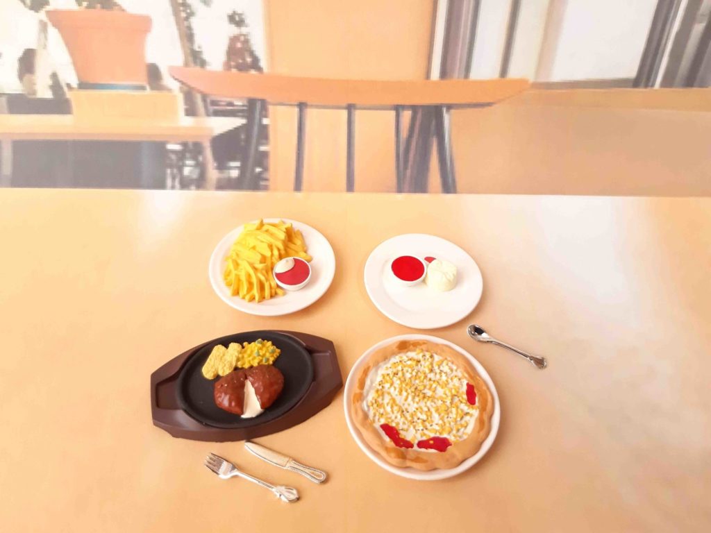 Cafeレストラン ガスト ミニチュアマスコット（バンダイ）