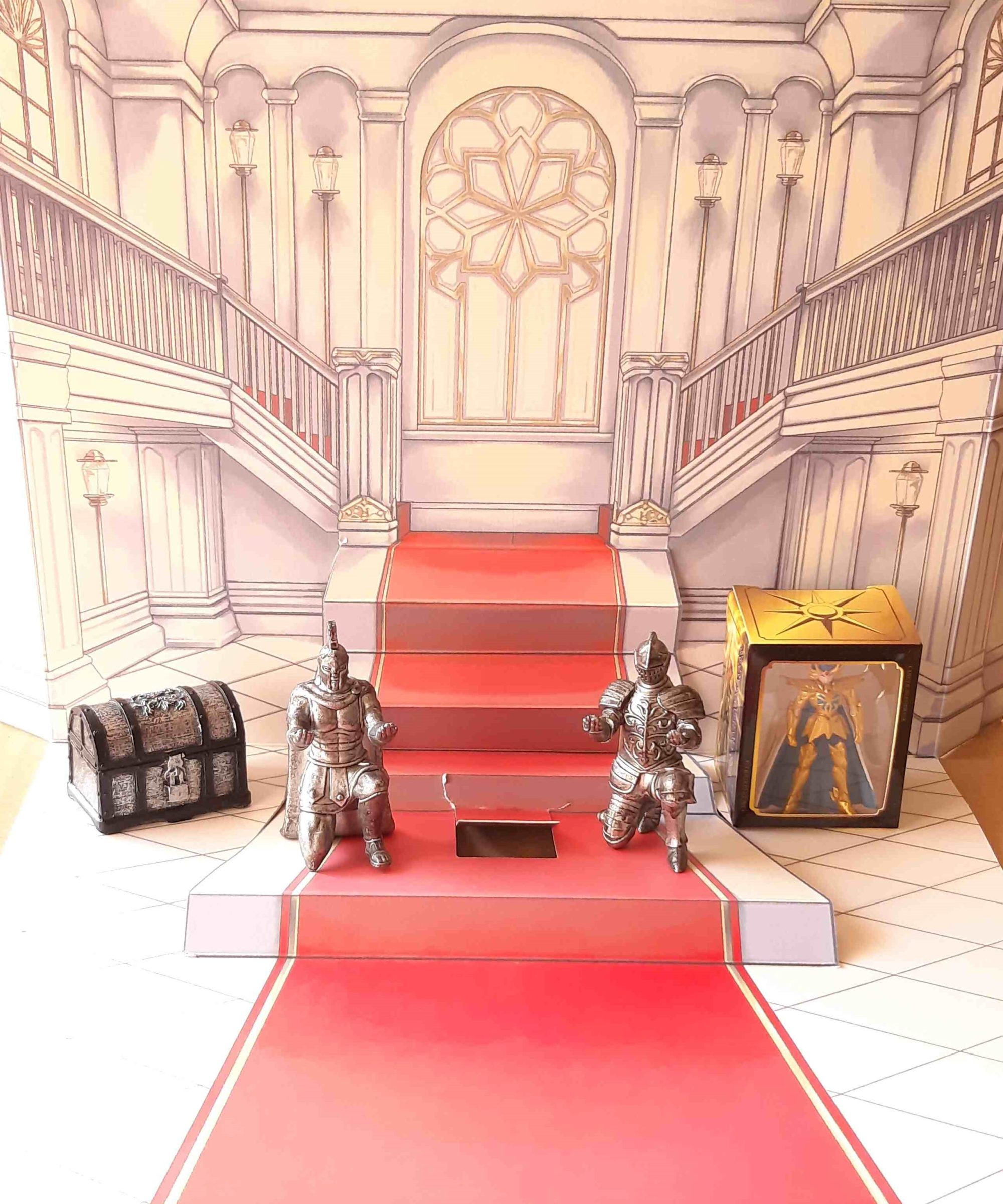 セリア「ポップアップカード型背景シートと、 持て！持て！騎士